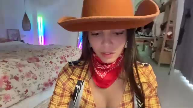 keirasworld — Chaturbate՝ լուսանկարներ և պրոֆիլ