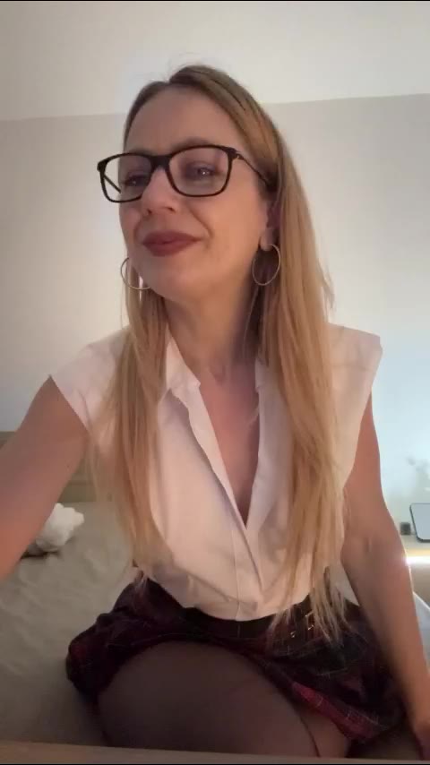 anyalior di LiveJasmin: foto model webcam