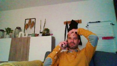 tiloup27, model webcam pe Cam4: poze