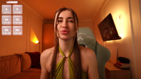Preview photo of webcam model coconutkitty on BongaCams
