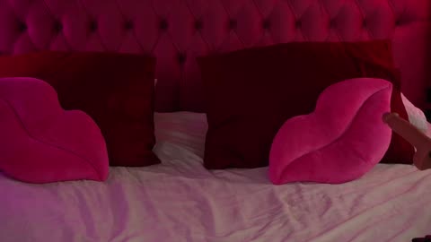 Preview photo of webcam model danielareign on BongaCams