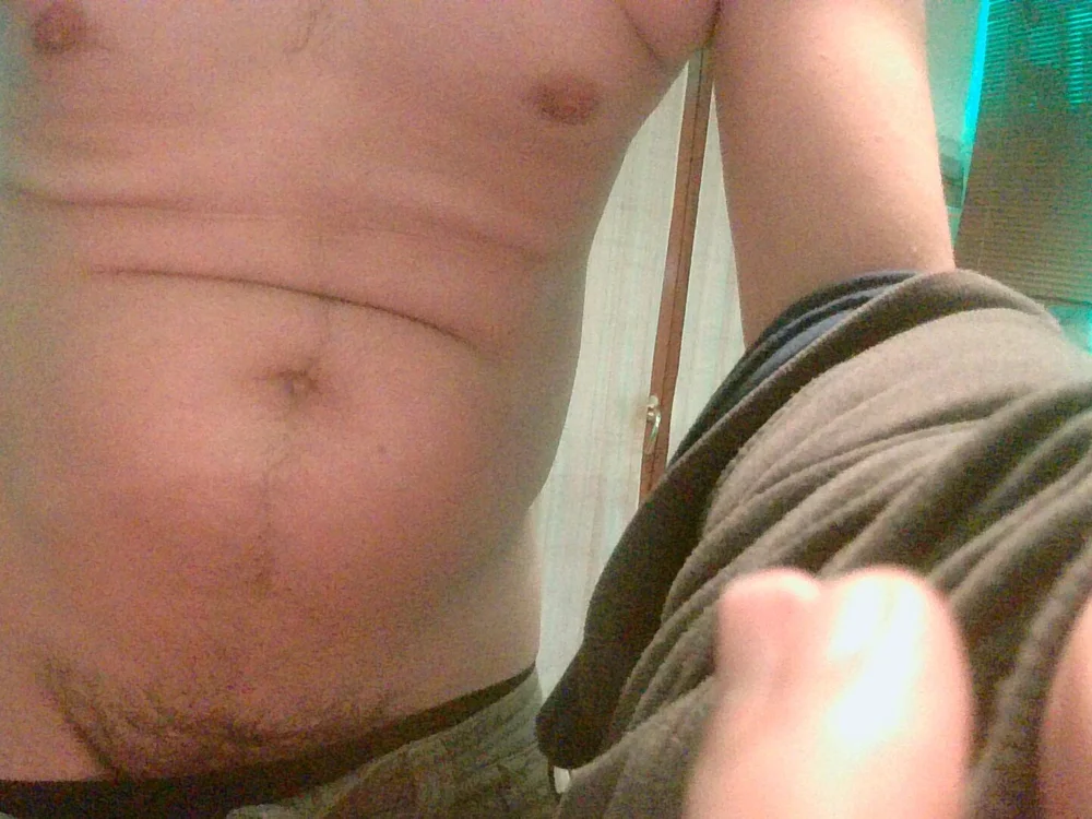 robertone80, modelo webcam do Stripchat: fotos