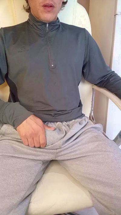 tonylindo123 — Cam4 वेबकैम मॉडल: फ़ोटो
