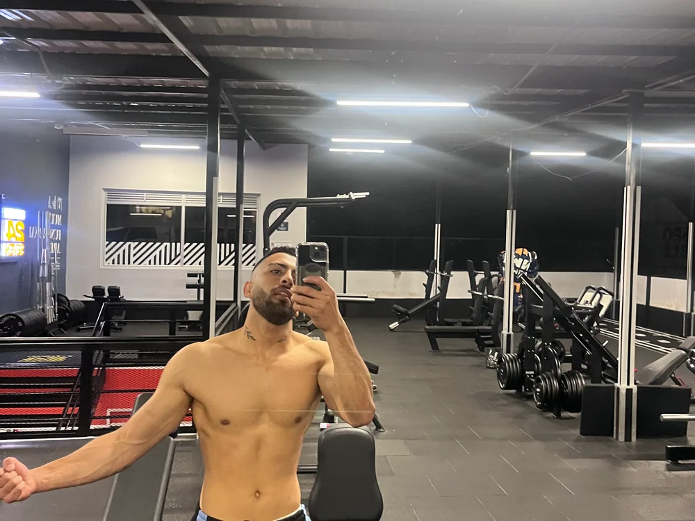 Andressch07 di Stripchat: foto model webcam