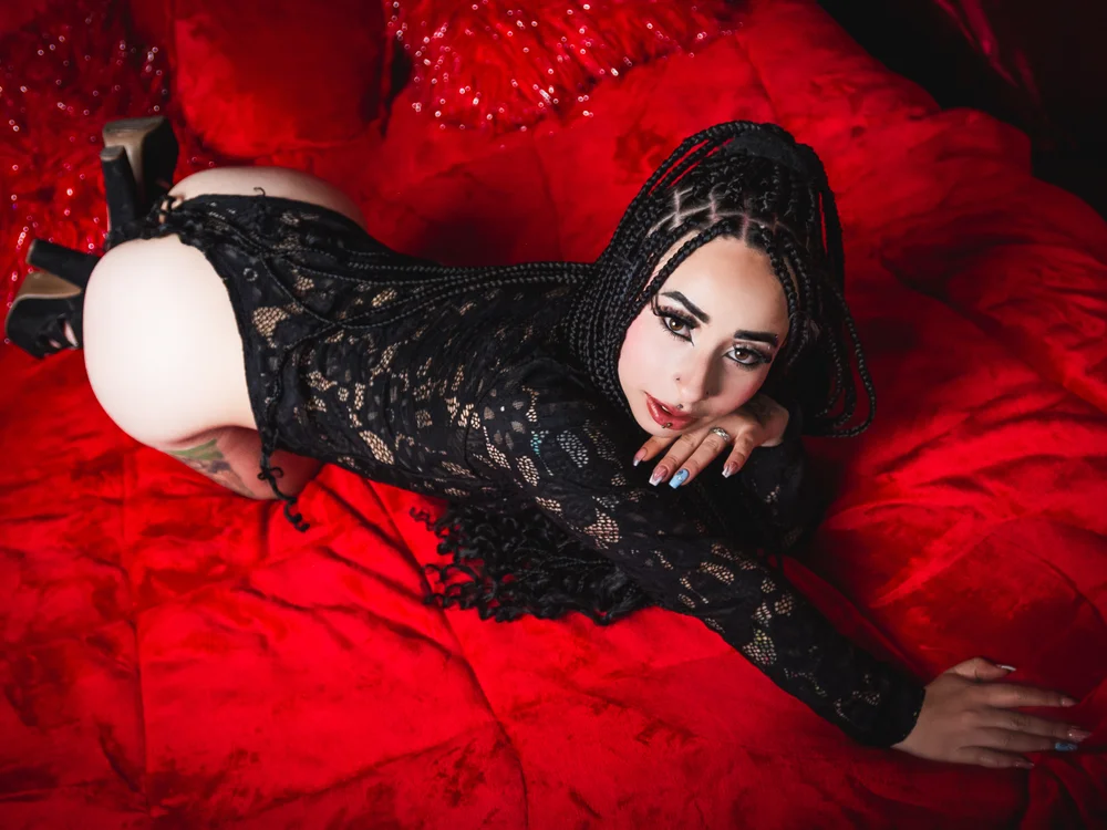 hanna__azumi di Stripchat: foto model webcam