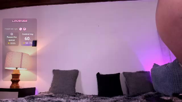 marthina_cnc: عارضة كاميرا ويب على Chaturbate