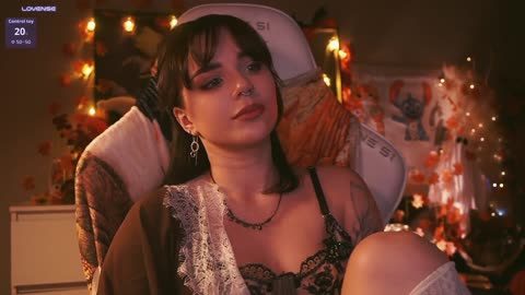 mininika, model webcam de BongaCams: fotos