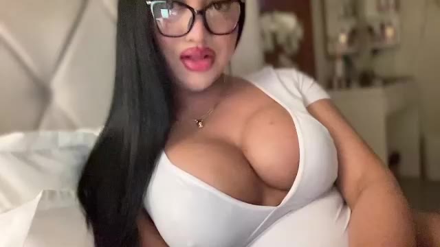 foxyluscious บน Chaturbate: รูปภาพและโปรไฟล์