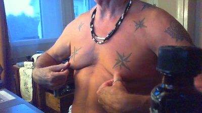 piercingtattous, webcammodell på Cam4: bilder
