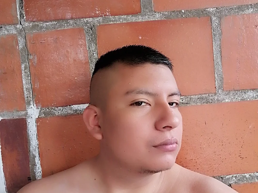 Jeison0323, model webcam de Stripchat: fotos