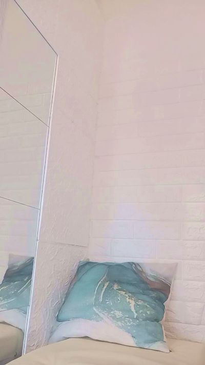irisnoir — Cam4 直播模特：照片与资料