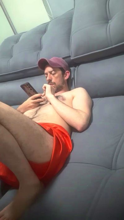 uber_dot_pr ב-Cam4: תמונות ופרופיל