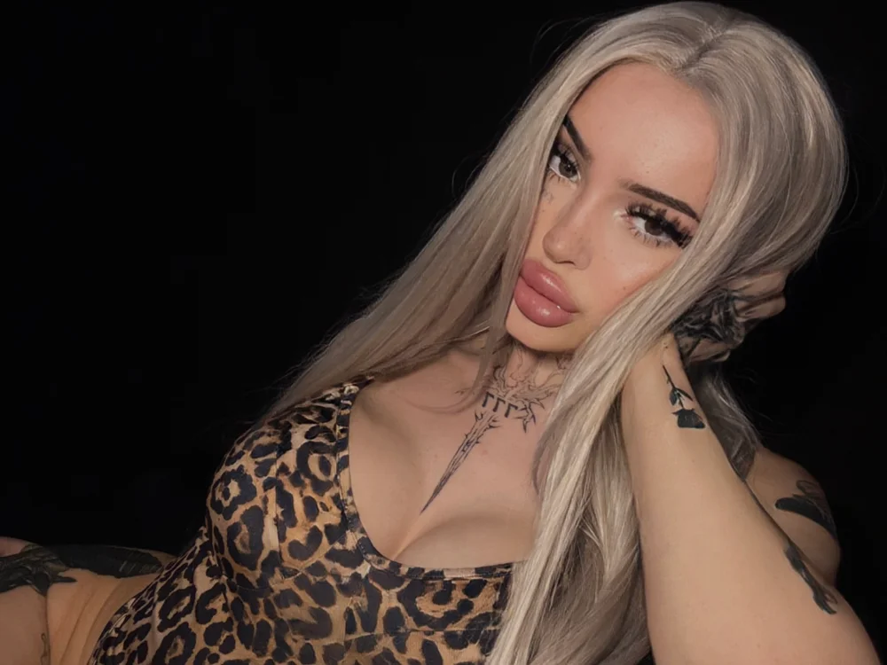 madelinexx — Stripchat: ფოტოები და პროფილი
