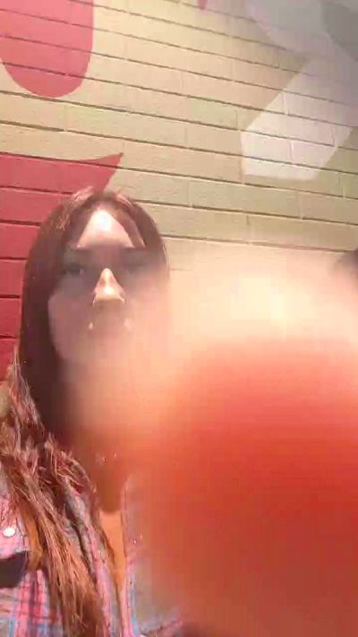 eva_blond_hot (Cam4): fotod ja profiil