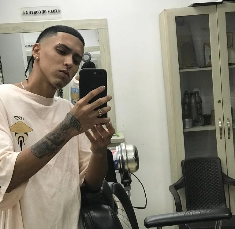 Liam_lee — Stripchatのライブ配信モデル：写真・プロフィール