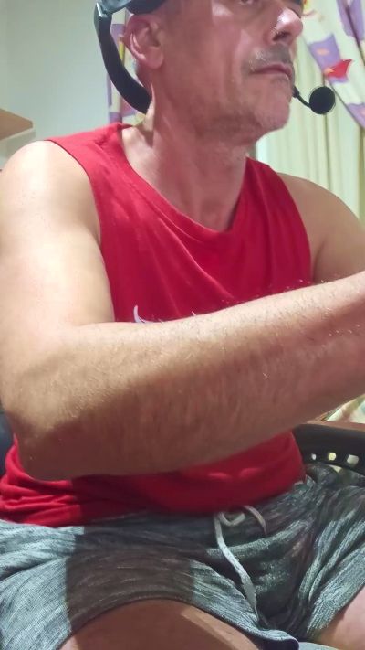 Preview photo of webcam model voneicken on Cam4