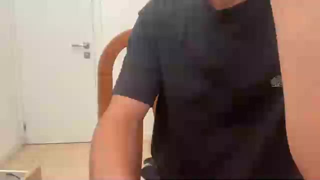 yolo666420, webcammodel på Chaturbate: fotos