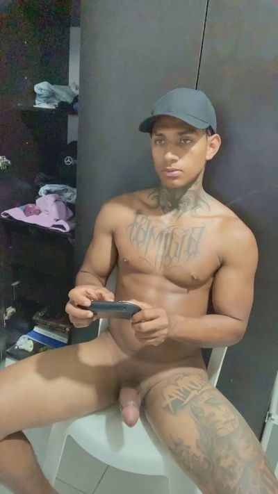 stailers — Cam4のライブ配信モデル：写真・プロフィール