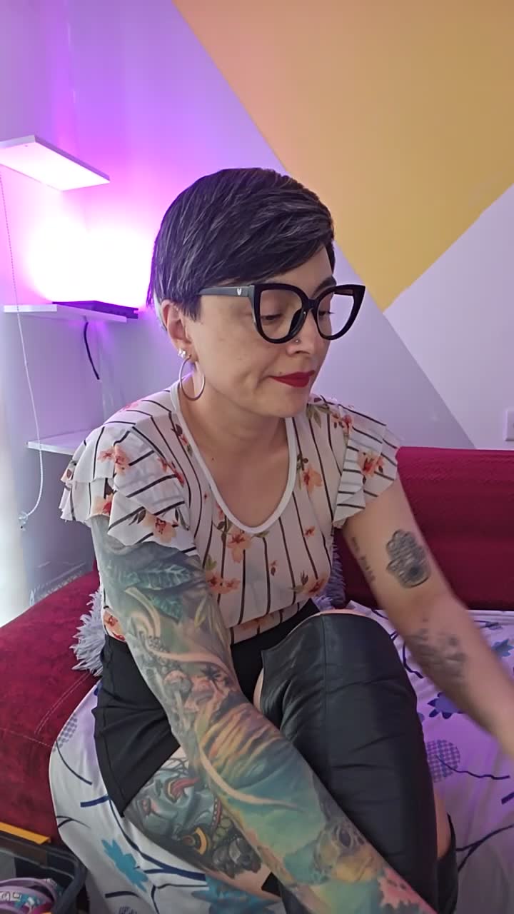katparadise – уебкам модел в XloveCam: снимки