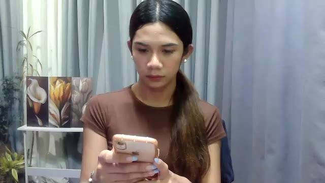 petitemorena_rhian, cam model su Chaturbate: foto