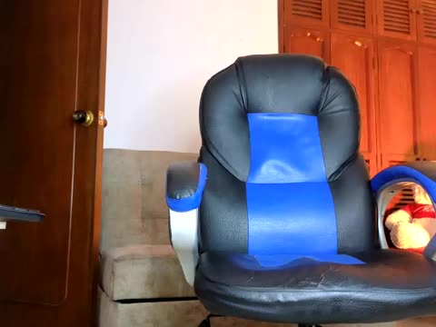 tokioval576, webcammodell på BongaCams: bilder