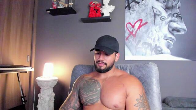 eddie-ryan — Flirt4Free वेबकैम मॉडल: फ़ोटो