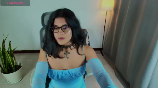 succubus_vitta, modelo webcam do Chaturbate: fotos