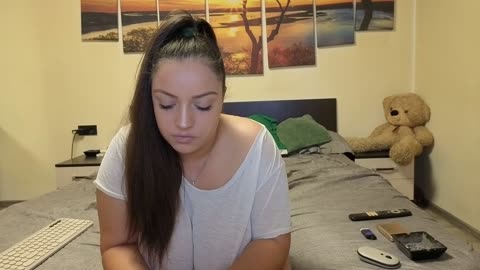 adellineee – BongaCams webkamerás modell