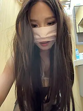 Lakuku_xx (Stripchat): nuotraukos, profilis