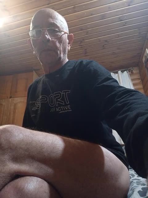 Preview photo of webcam model mishainsky on BongaCams