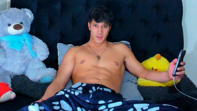 ryan-garden — Flirt4Free वेबकैम मॉडल: फ़ोटो