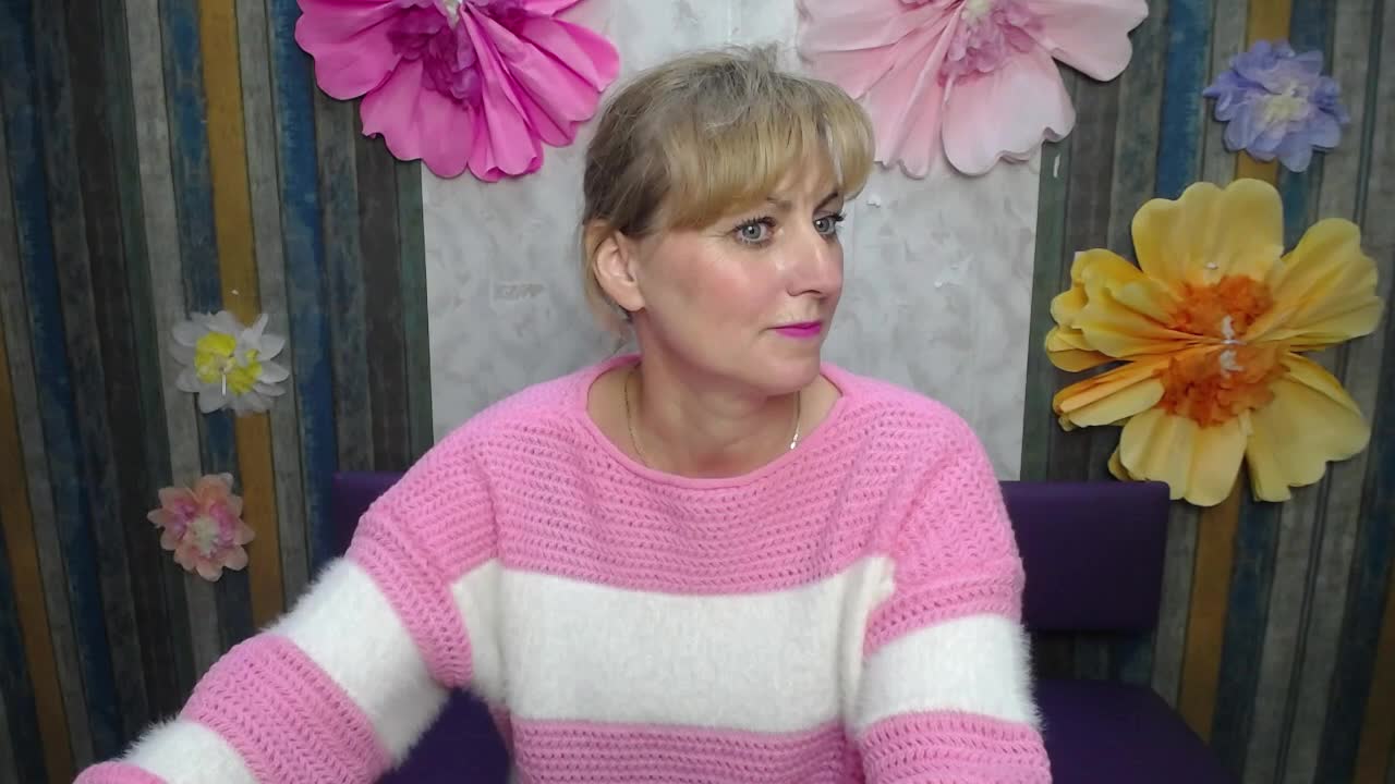 rebecamarti në XloveCam: foto dhe profili