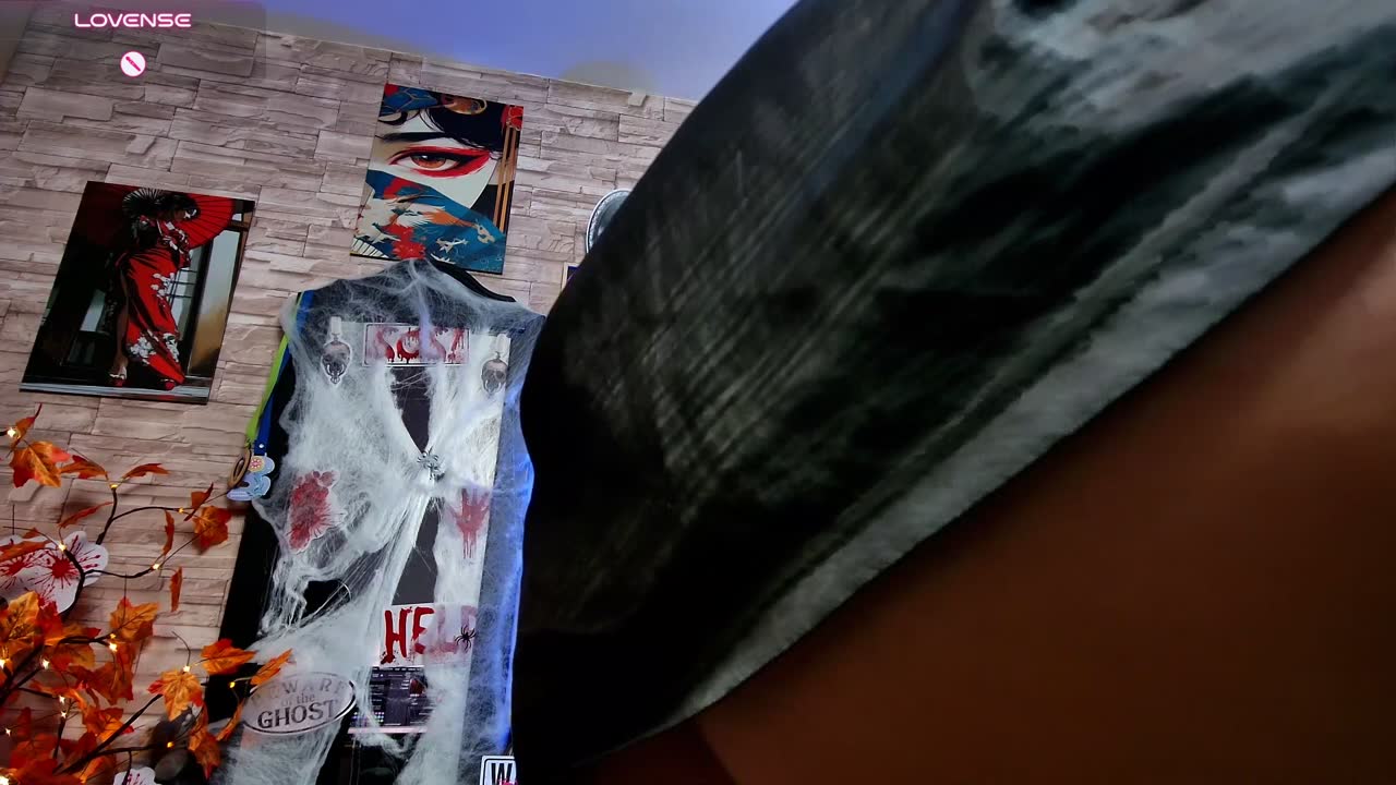 sarahrousen – Webcam-Modell auf XloveCam