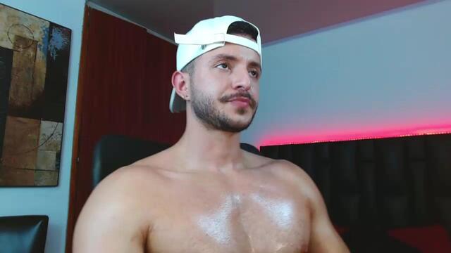 marcus-lafourt — Flirt4Free वेबकैम मॉडल: फ़ोटो