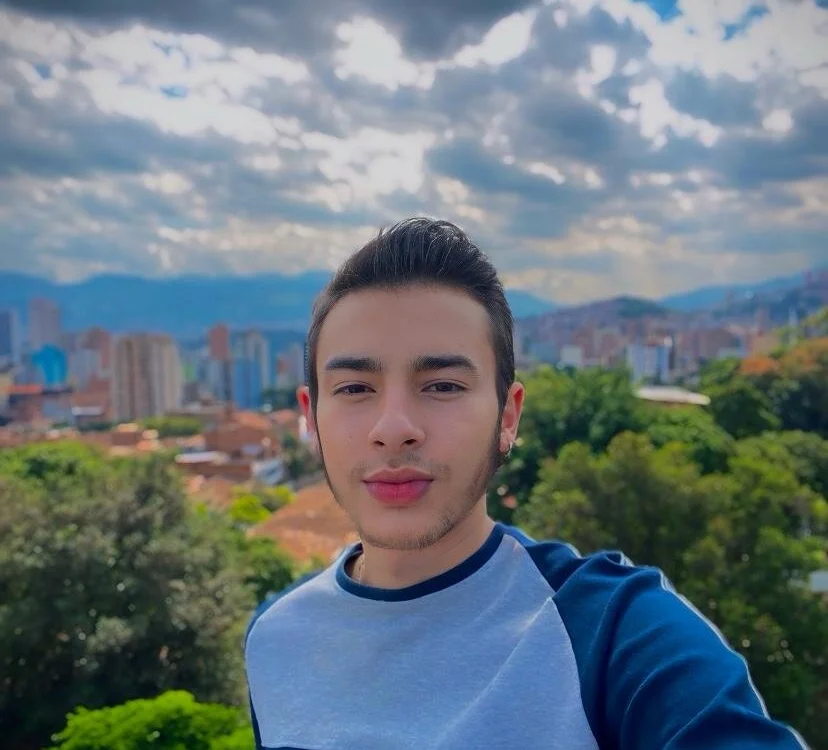 kyle_clint07 – Stripchat webkamerás modell
