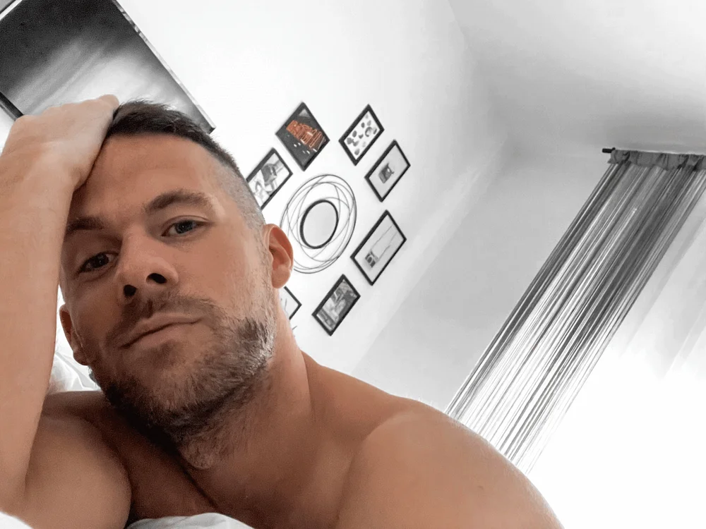 kennethwade, μοντέλο webcam στο Stripchat