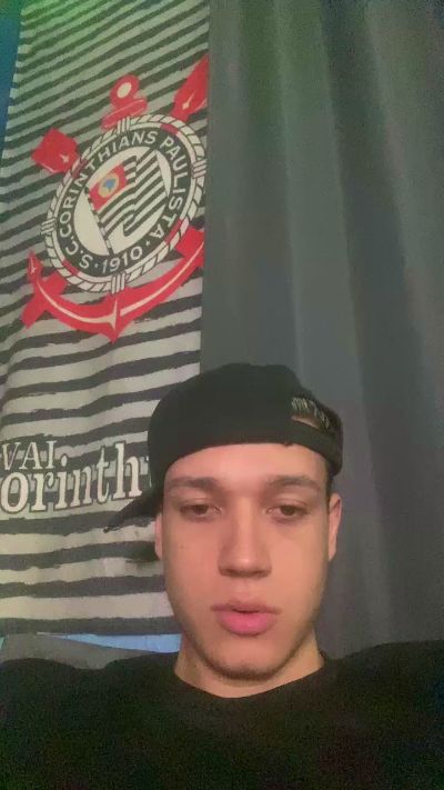 lucky867, μοντέλο webcam στο Cam4