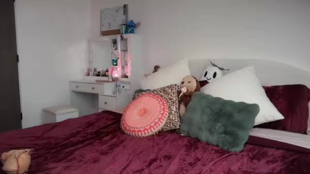 cami_calderon — Chaturbate ওয়েবক্যাম মডেল: ছবি