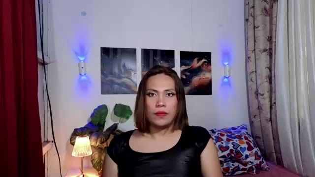 arahsexybitch, model webcam pe Chaturbate: poze