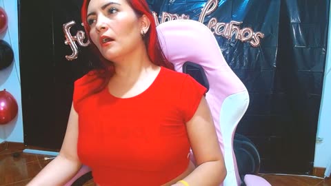 nanis-milf – BongaCams modeli, fotoğraflar
