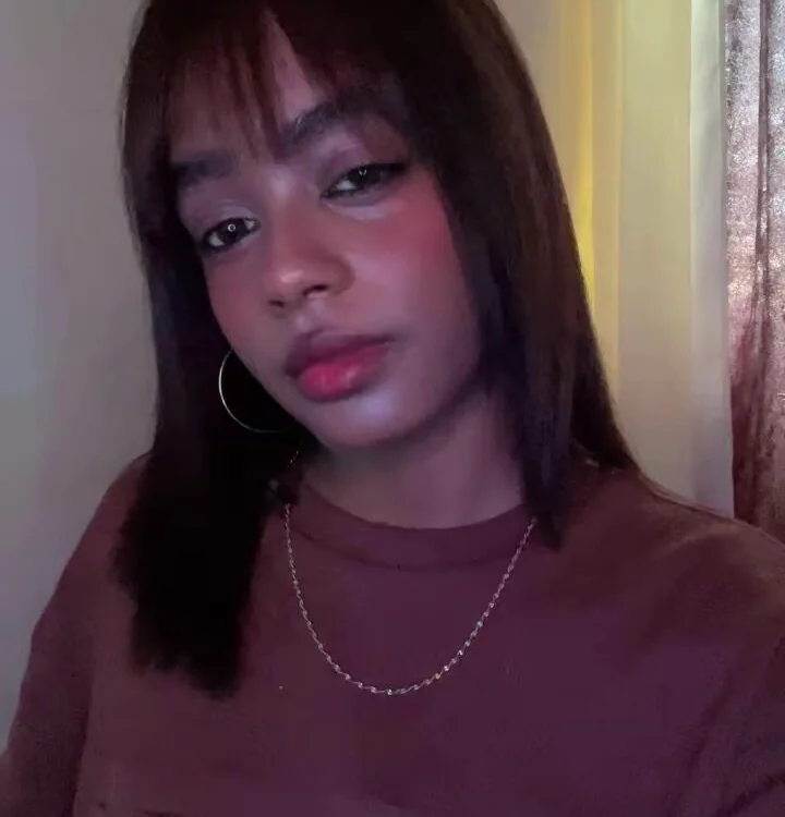 NymzieLoren — Stripchat वेबकैम मॉडल: फ़ोटो