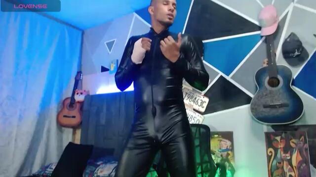 magnus-frost na Flirt4Free: zdjęcia i profil