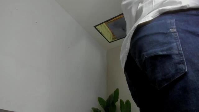 aless-rose – Webcam-Modell auf Flirt4Free