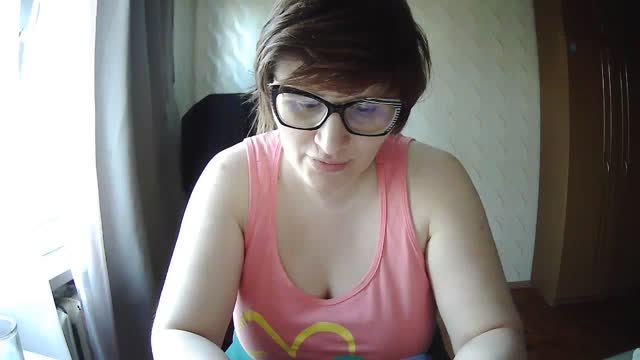 sabrinashine, webcam model na XloveCam: slike