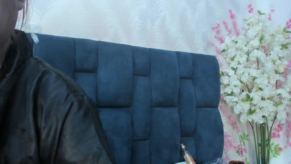 melodymegann, webcam model na XloveCam: slike