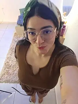 Lia_flowers – Stripchat modeli, fotoğraflar