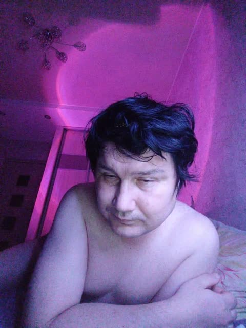 Preview photo of webcam model marat-arbat on BongaCams