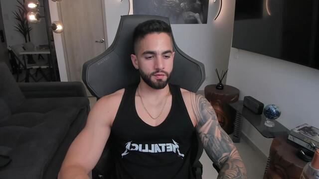 antony-walker — Flirt4Free वेबकैम मॉडल: फ़ोटो