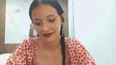 erleneaki na Cam4: fotky a profil
