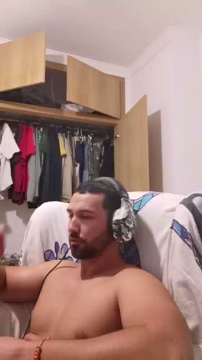 legionarioxxx: عارضة كاميرا ويب على Cam4